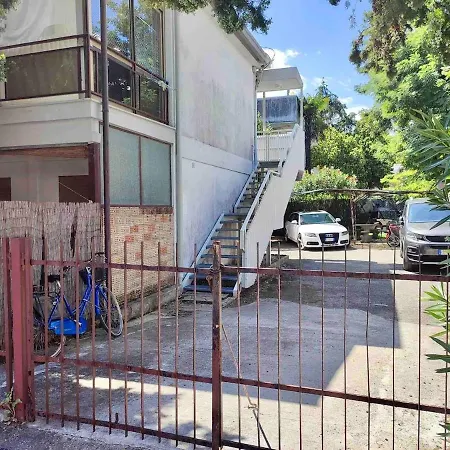 Apartman Small In