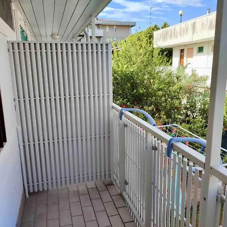 Small In Apartman